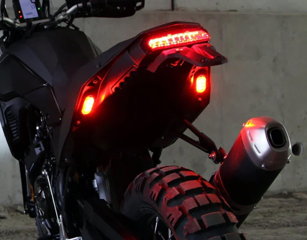 T3-S™ Akıllı Sinyal ve Gündüz Farı Modülleri, Motosikletler için Plaka Montajlı – Arka