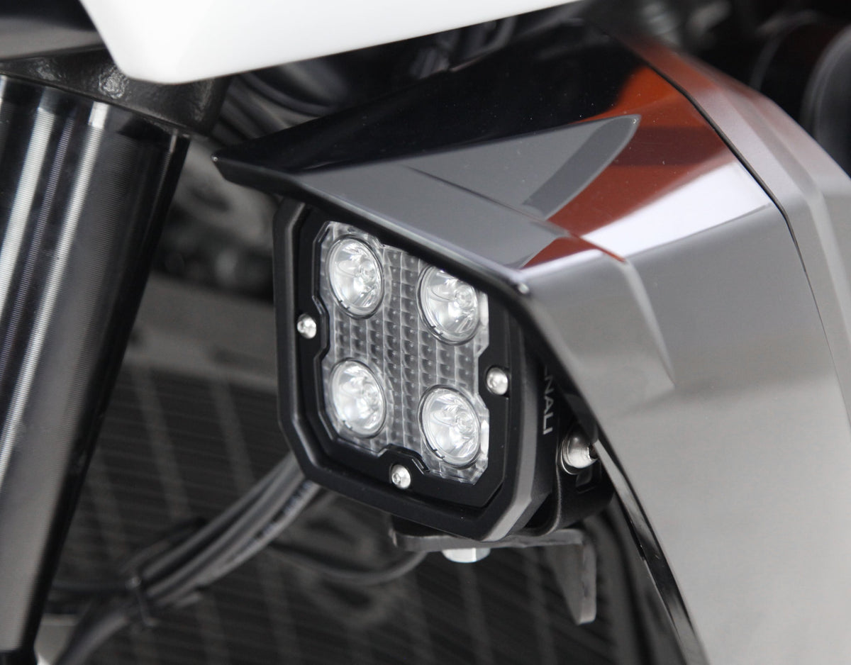 Suporte inferior para luz de direção - Harley-Davidson Pan America 1250